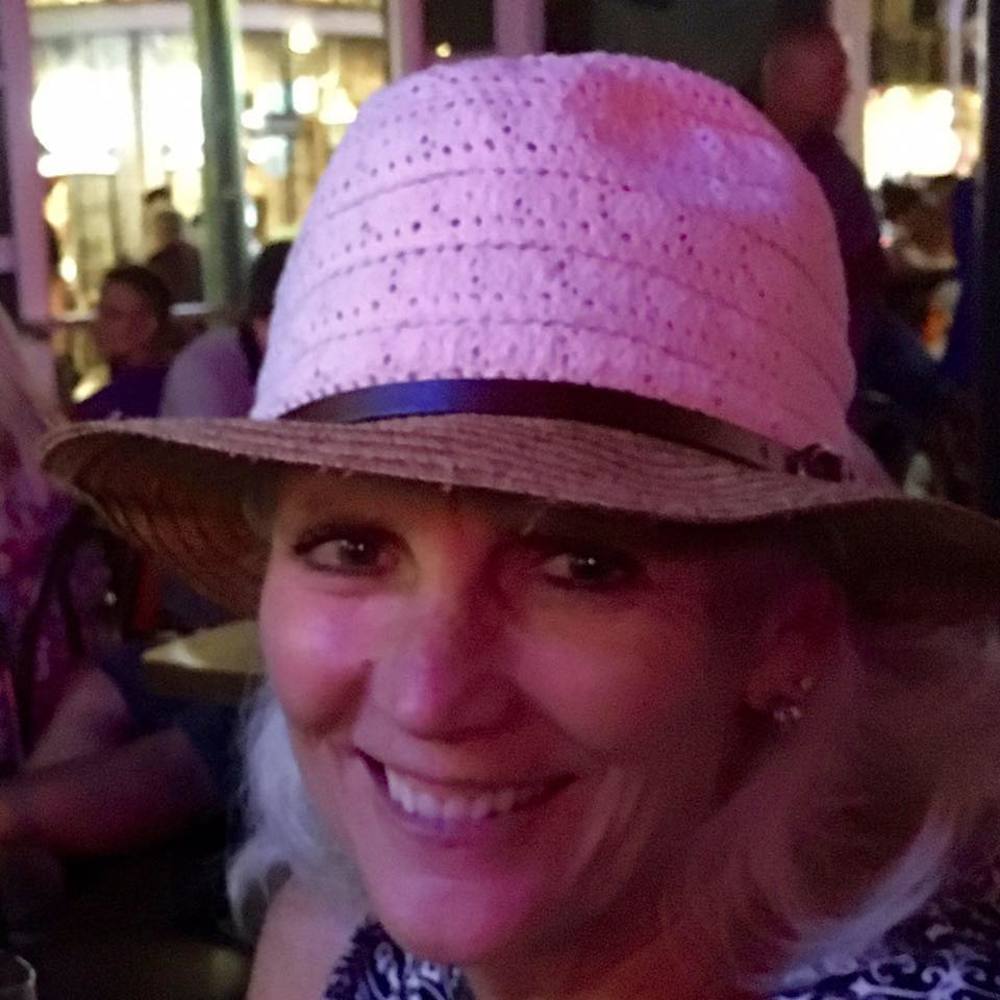 Meet your Posher, Joyce